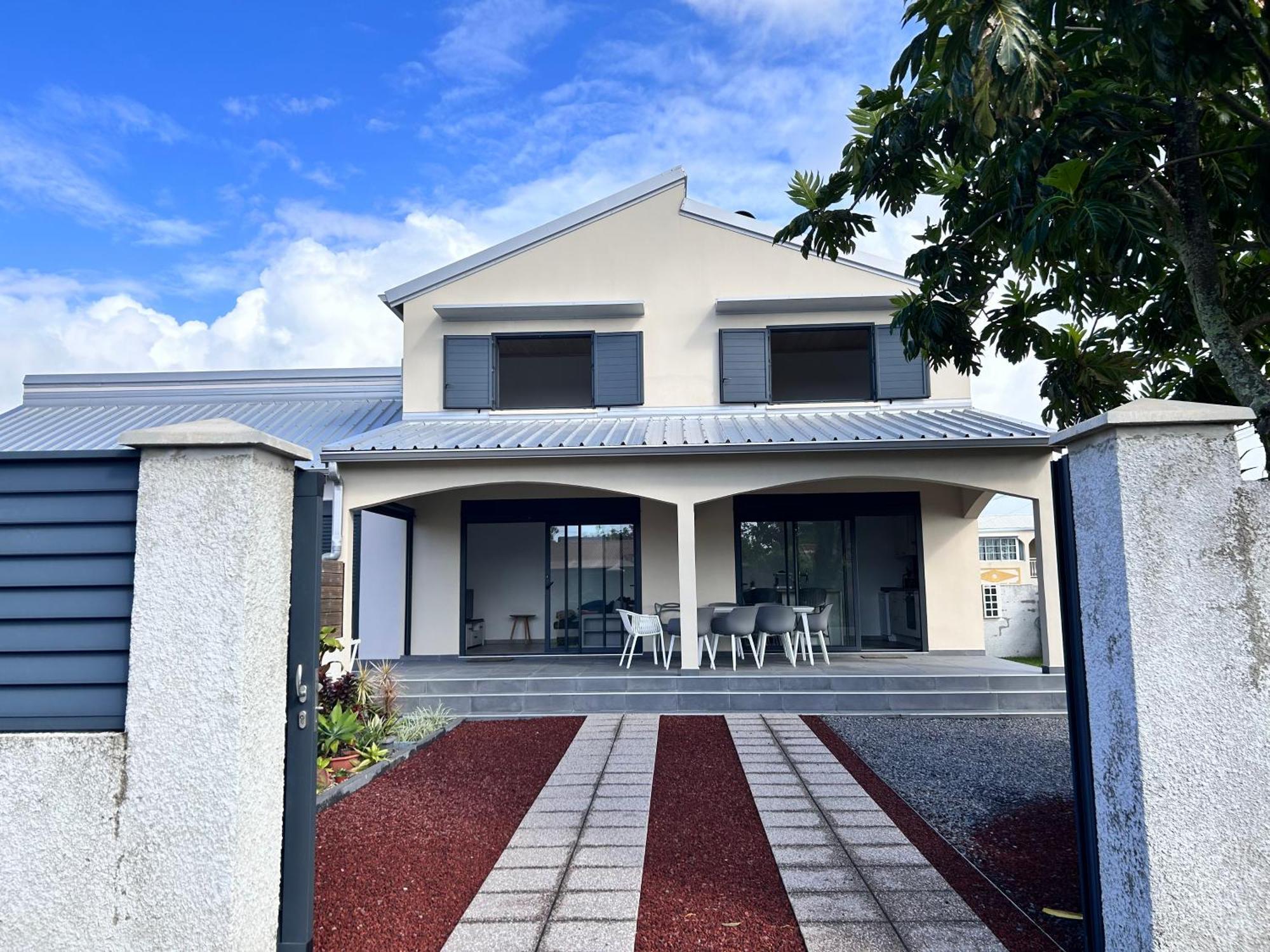 Arbre A Pain Hotel Bras-Panon Exterior foto